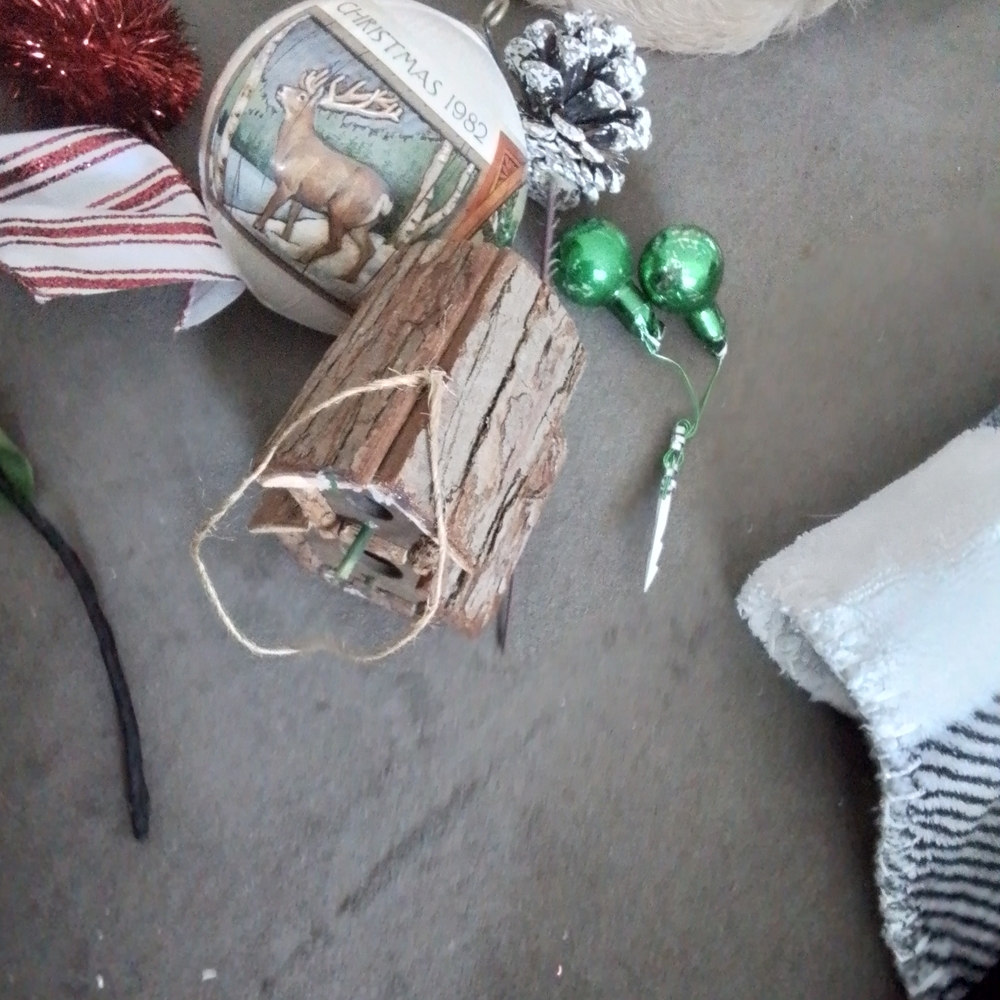 Rustic Christmas Ornaments Set